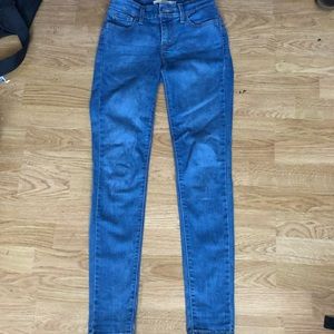 Levi’s 710 Super Skinny Jeans